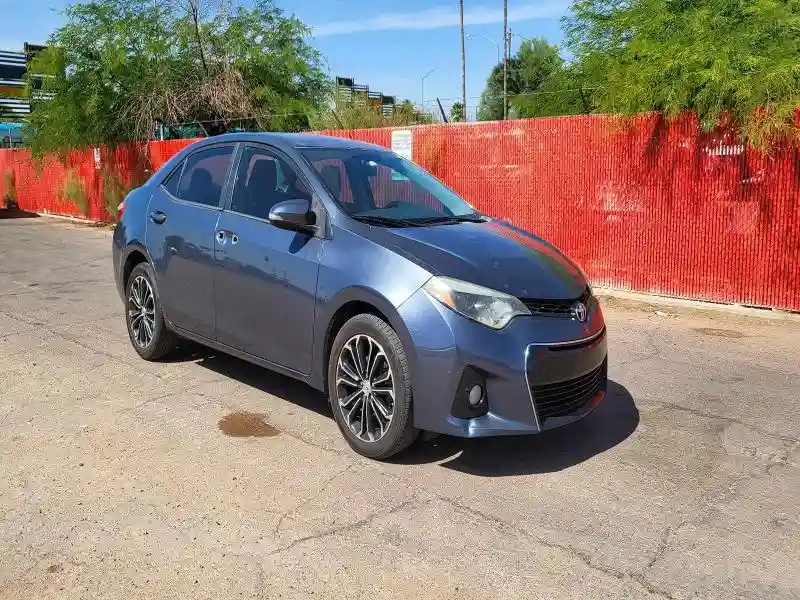 5YFBURHE6FP316535 2015 TOYOTA COROLLA-0