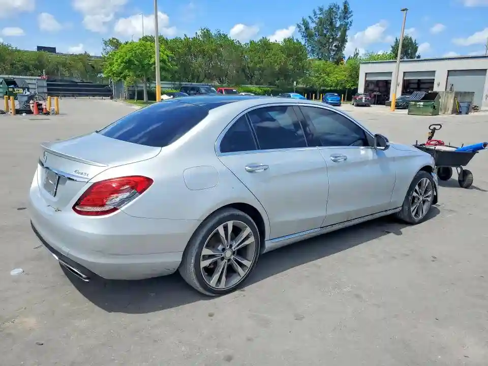 55SWF4KB8GU172432 2016 MERCEDES-BENZ C-CLASS-2