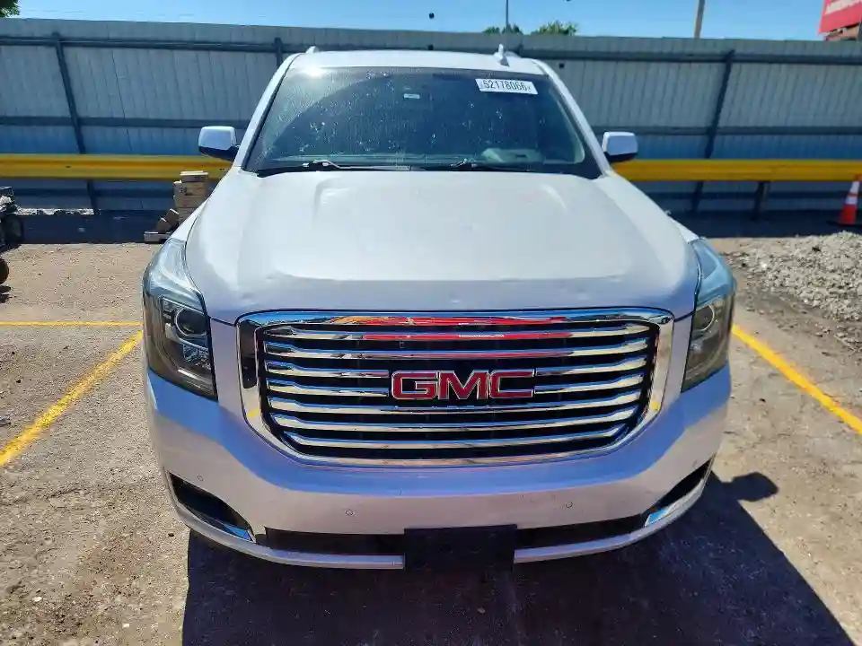 1GKS2GKC0JR210943 2018 GMC YUKON-4