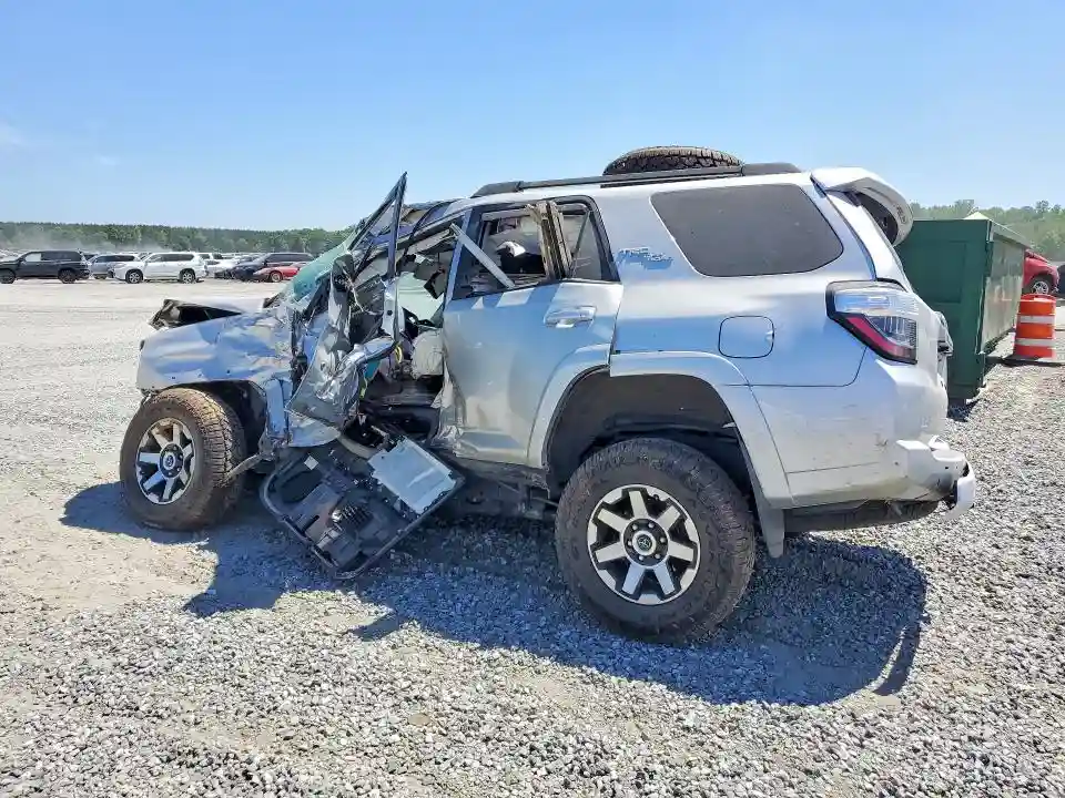 JTERU5JR6R6251536 2024 TOYOTA 4RUNNER-1