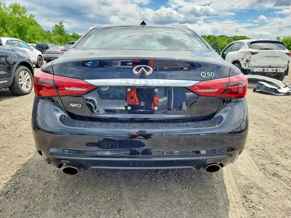 JN1EV7AR3JM610114 2018 INFINITI Q50-5