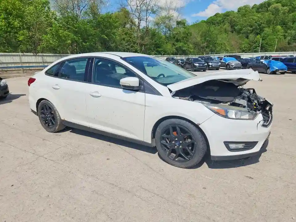 1FADP3F23FL333703 2015 FORD FOCUS-3