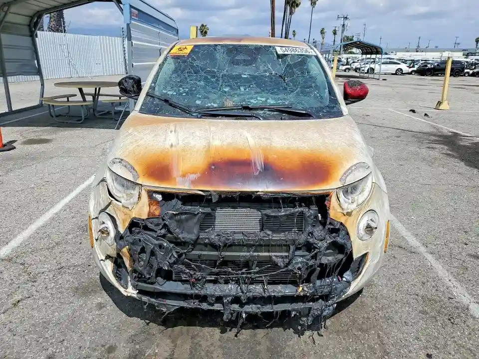 ZFAFFAA45RX209956 2024 FIAT 500-4