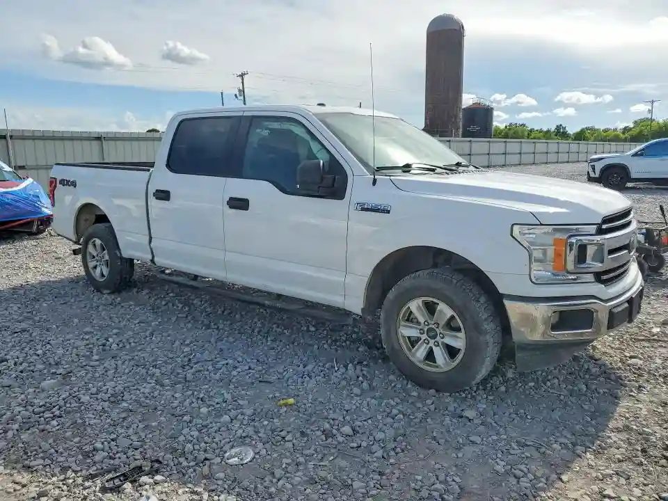 1FTFW1E53JKC28938 2018 FORD F150-3