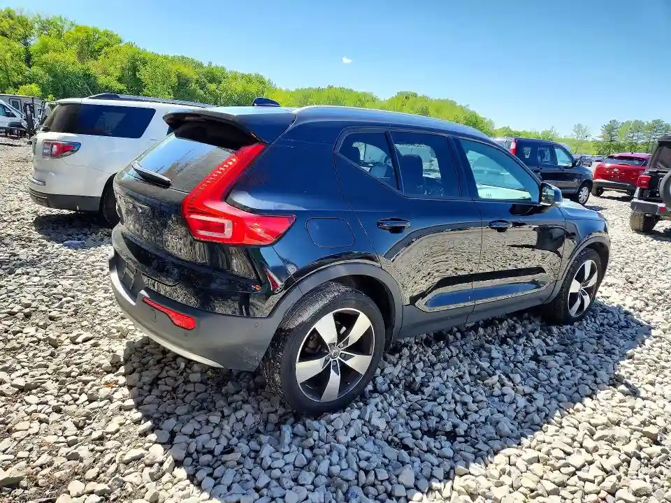 YV4162XZ1K2014271 2019 VOLVO XC40-2