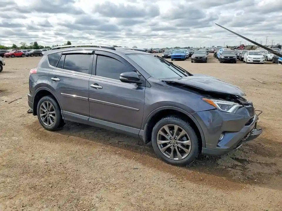 JTMDFREV1JJ228125 2018 TOYOTA RAV4-3