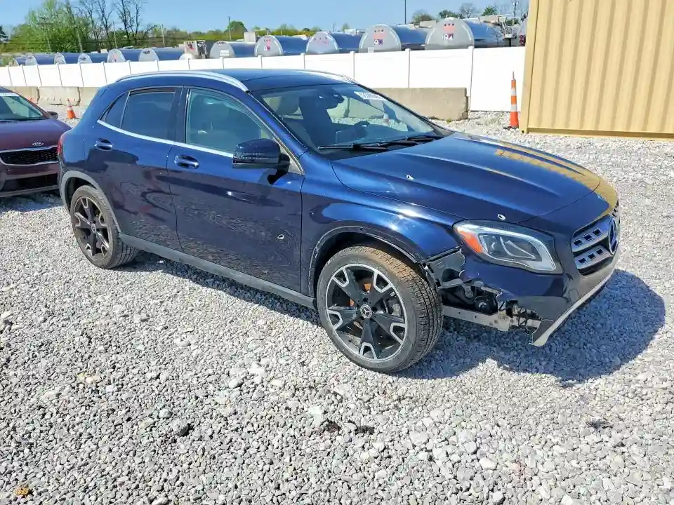 WDCTG4EB3KU000915 2019 MERCEDES-BENZ GLA-CLASS-3