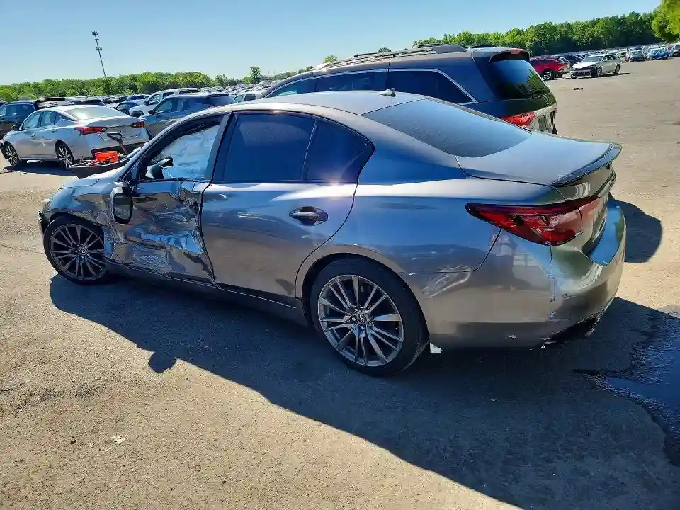 JN1EV7AR9JM432290 2018 INFINITI Q50-1