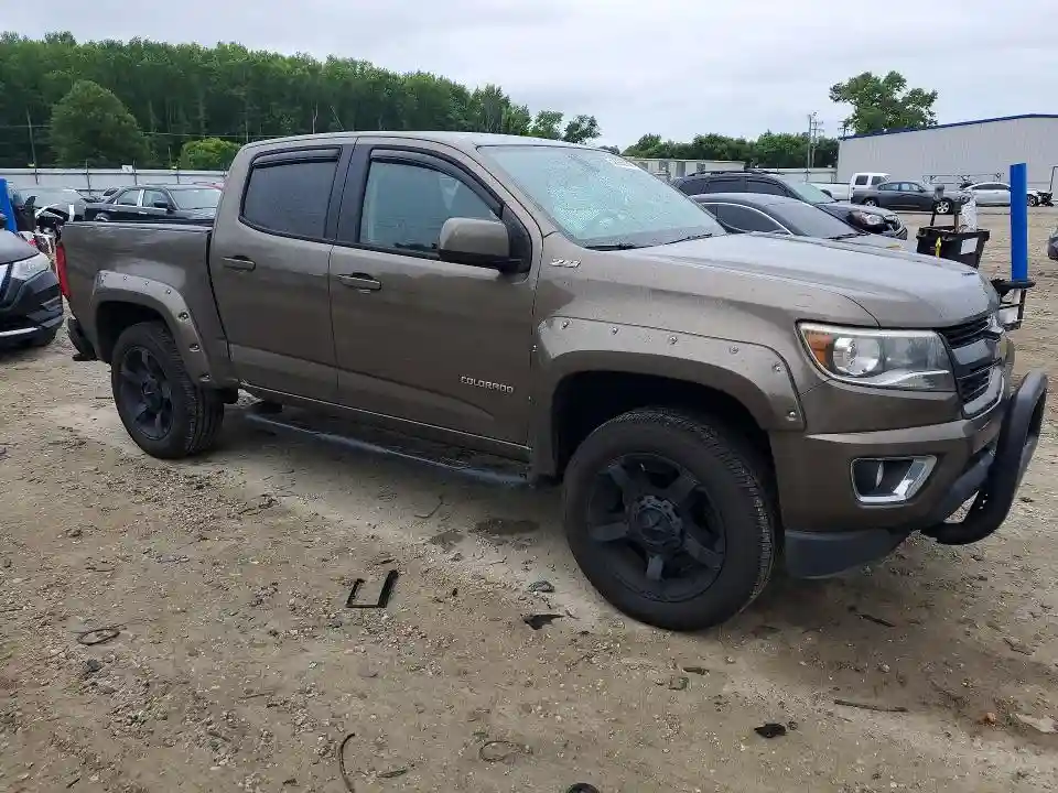 1GCGTCE38F1209452 2015 CHEVROLET COLORADO-3