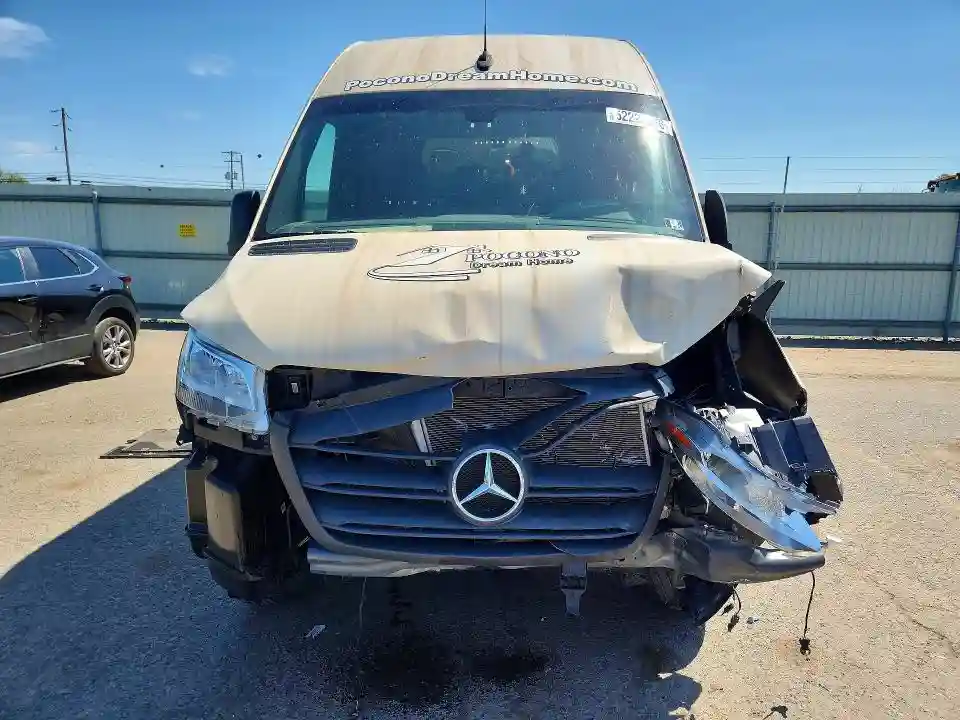 W1Y4NCHY1RT186086 2024 MERCEDES BENZ SPRINTER-4