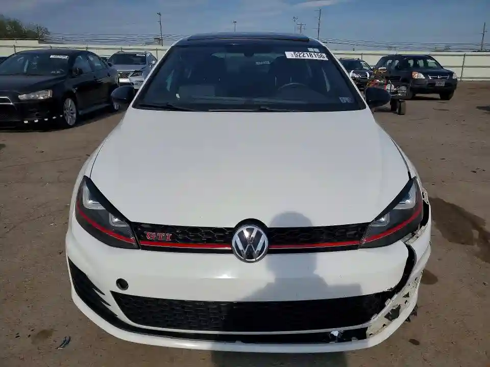 3VW447AU2HM058536 2017 VOLKSWAGEN GTI-4