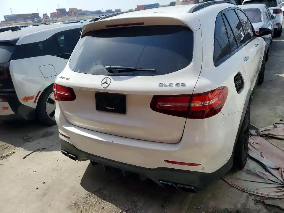 WDC0G8JB9JF458588 2018 MERCEDES-BENZ GLC-CLASS-5