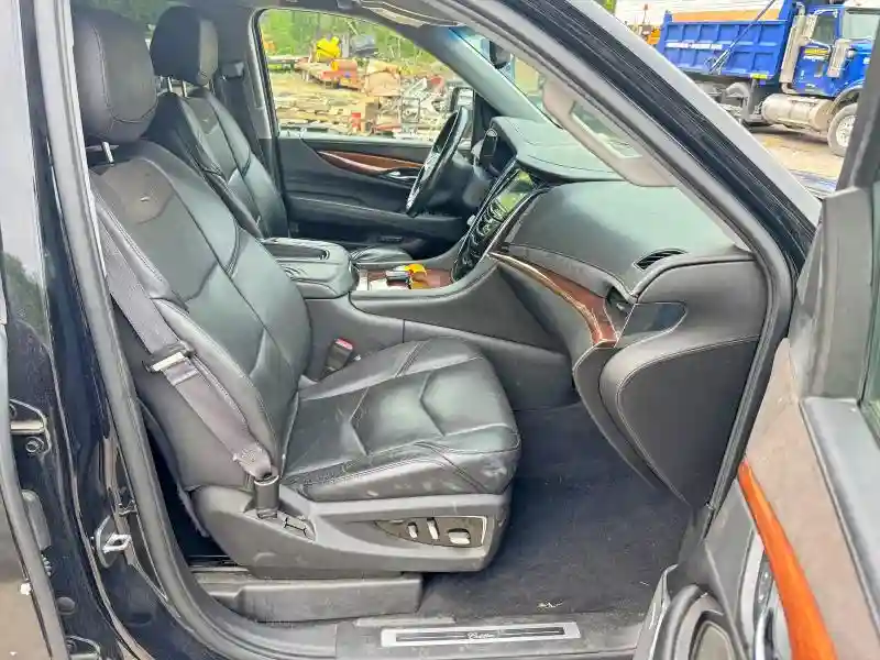 1GYS4JKJ1GR111858 2016 CADILLAC ESCALADE-4
