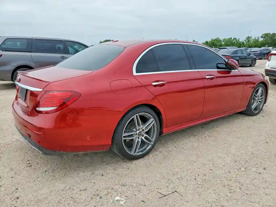 WDDZF4JB4KA520055 2019 MERCEDES-BENZ E-CLASS-2