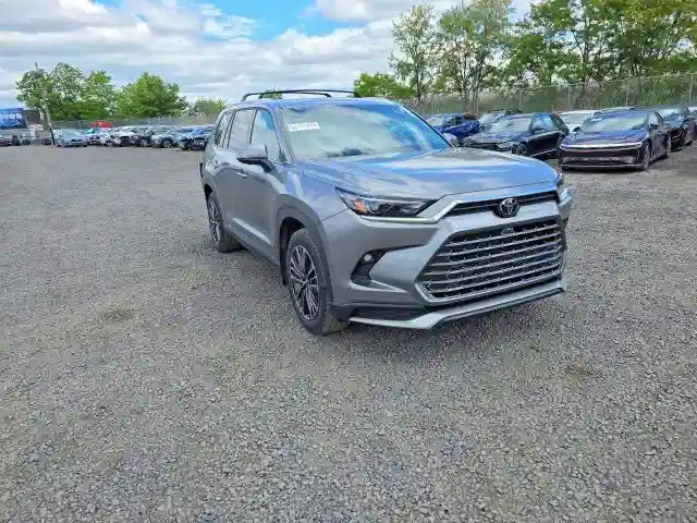 5TDADAB52SS014957 2025 TOYOTA ALL OTHER-2