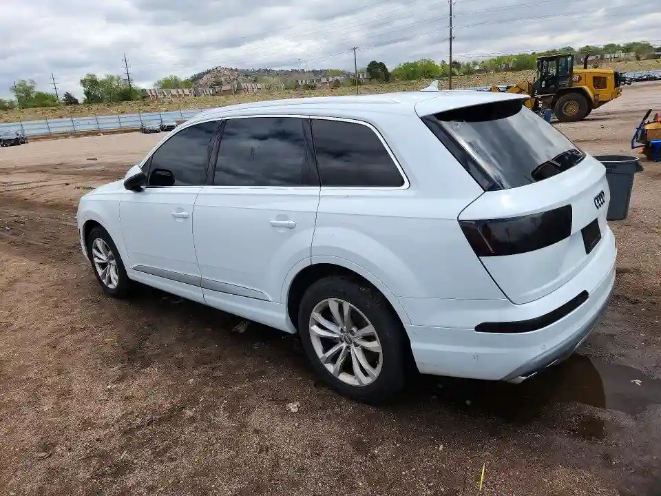 WA1AAAF77HD008171 2017 AUDI Q7-1