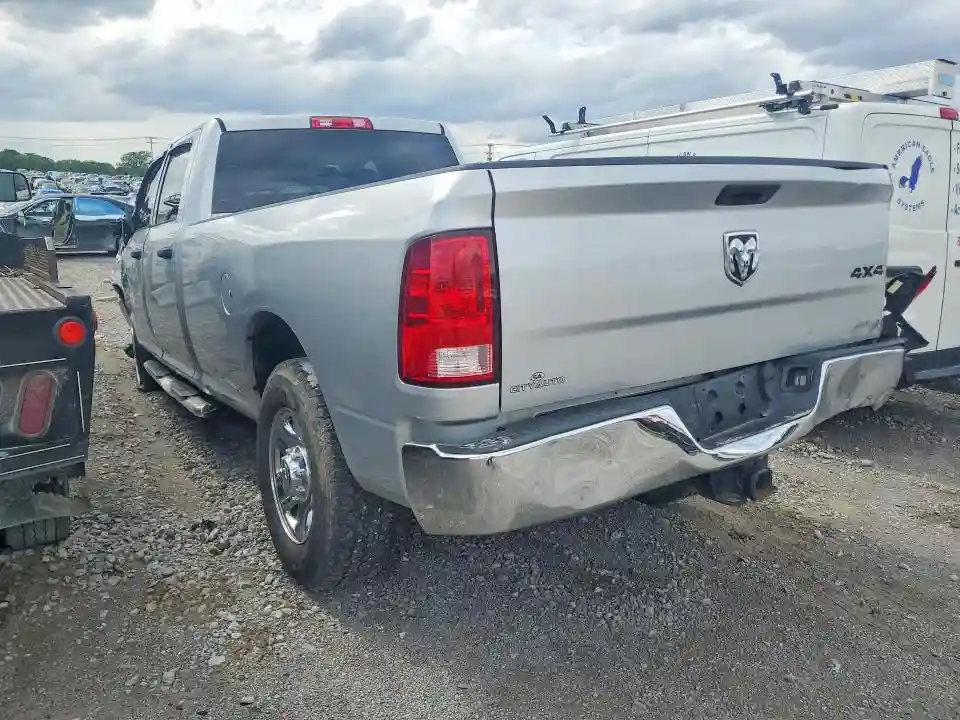 3C63R3GL4JG119078 2018 RAM 3500-1