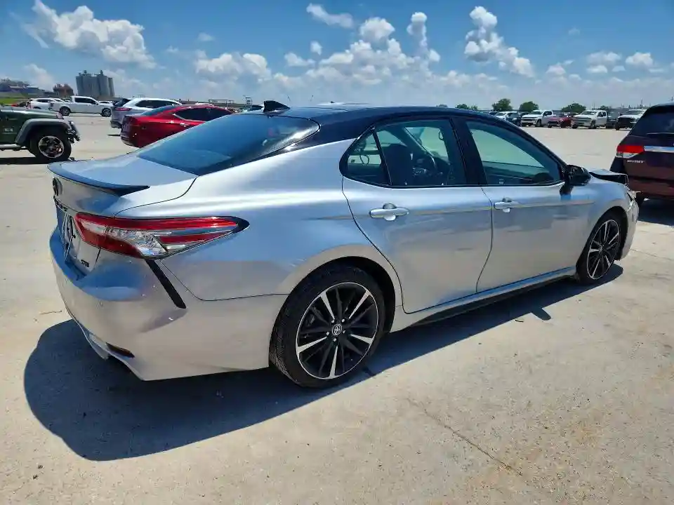4T1BZ1HKXKU031208 2019 TOYOTA CAMRY-2