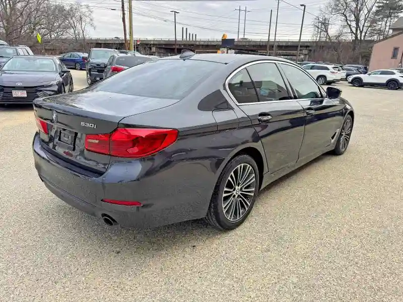 WBAJA7C5XJWA73151 2018 BMW 5 SERIES-3