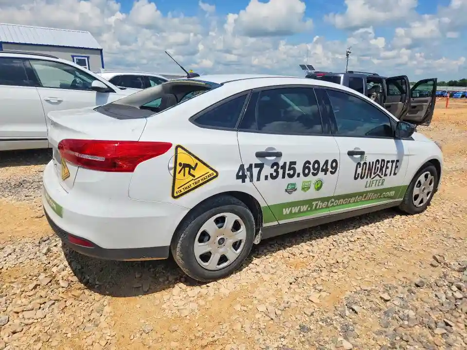1FADP3E23JL287154 2018 FORD FOCUS-2