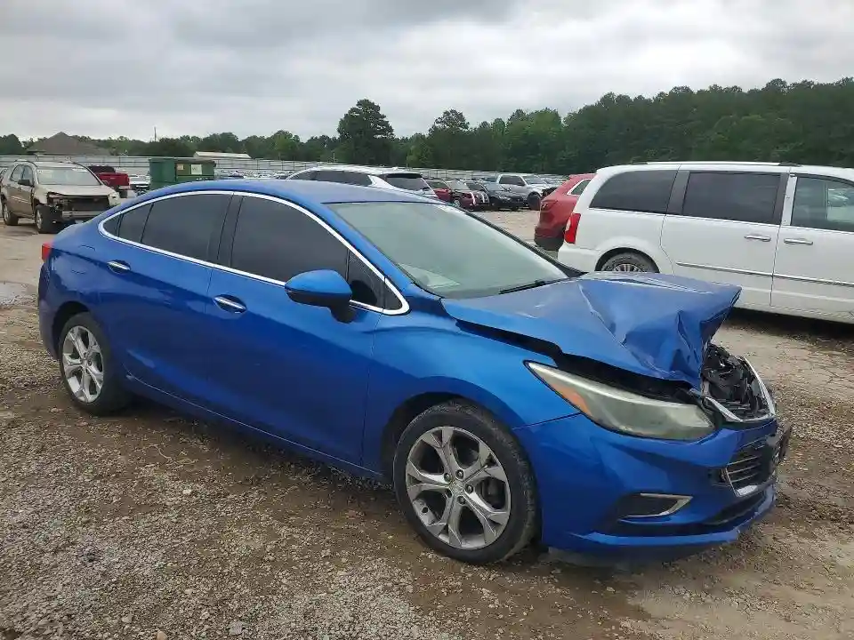 1G1BF5SM1H7107610 2017 CHEVROLET CRUZE-3