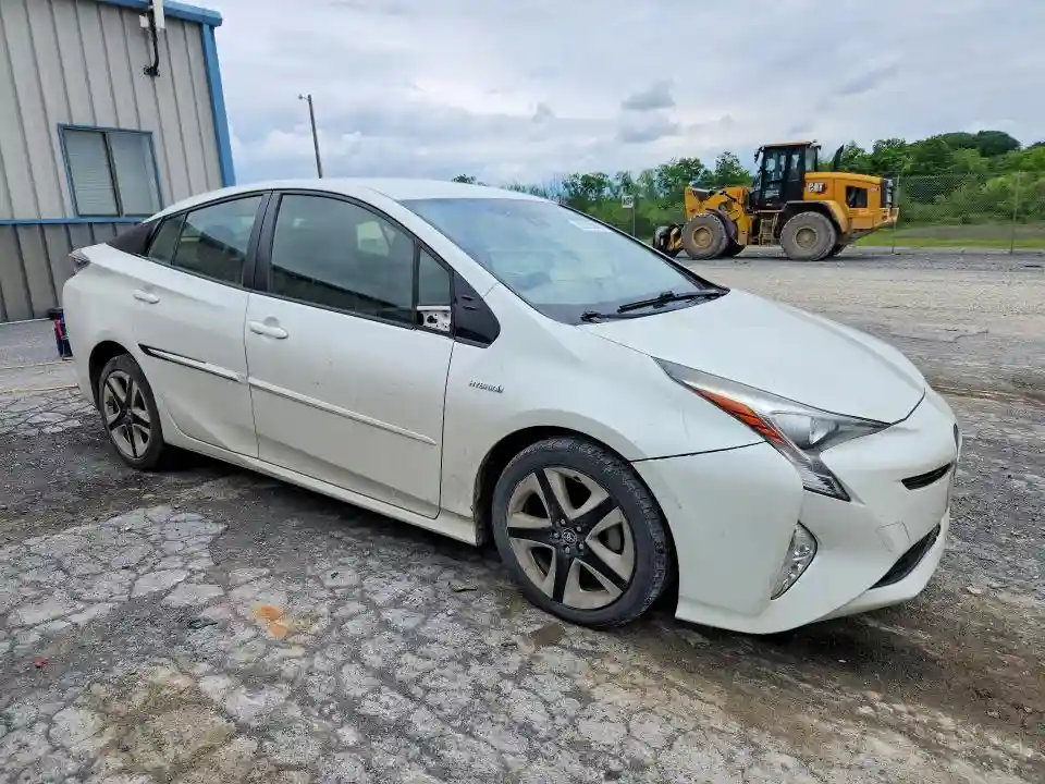 JTDKARFU2G3511187 2016 TOYOTA PRIUS-3