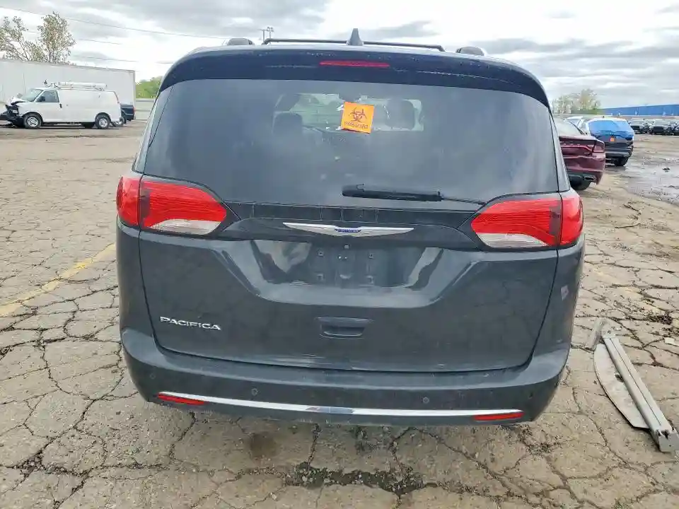 2C4RC1BGXKR526207 2019 CHRYSLER PACIFICA-5