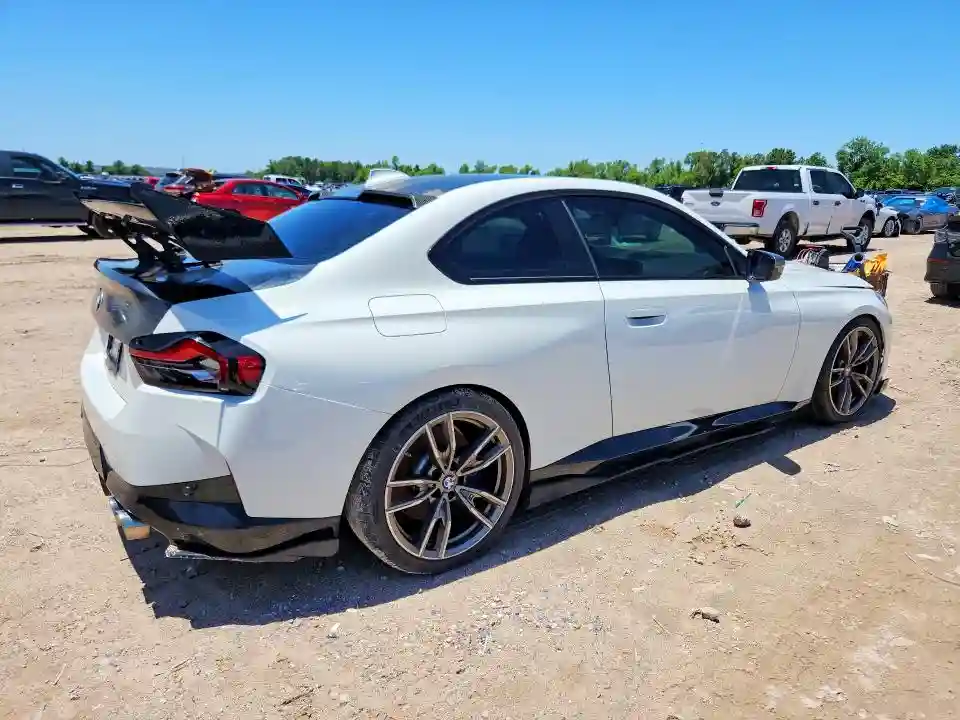 3MW53CM08N8C38780 2022 BMW M2-2