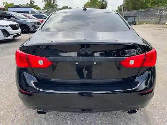 JN1EV7AR8HM835199 2017 INFINITI Q50-5