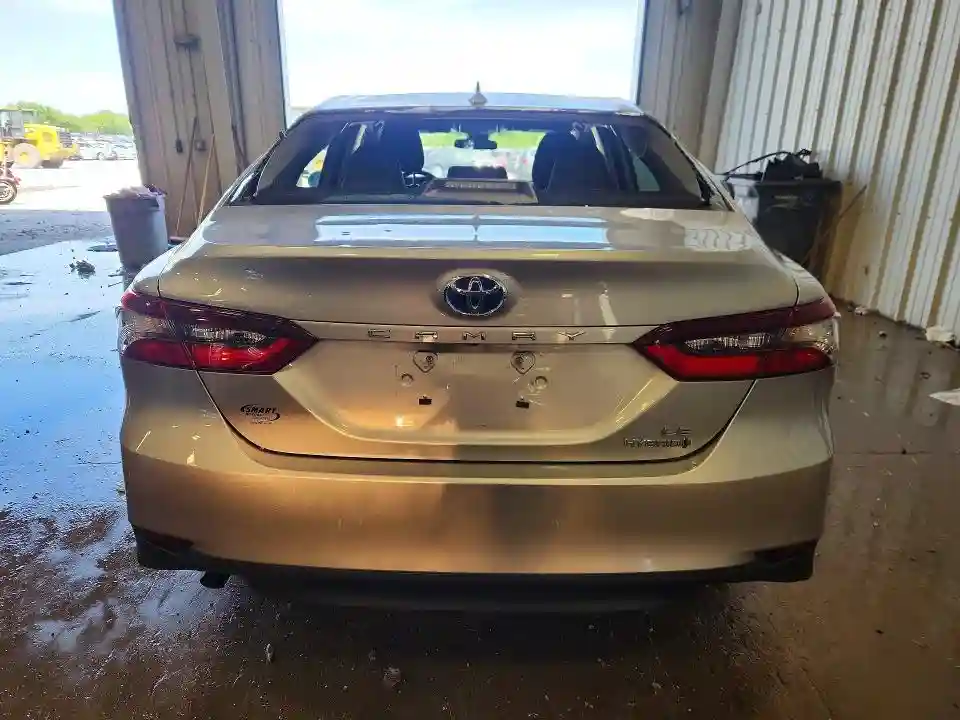 4T1C31AK2MU564091 2021 TOYOTA CAMRY-5