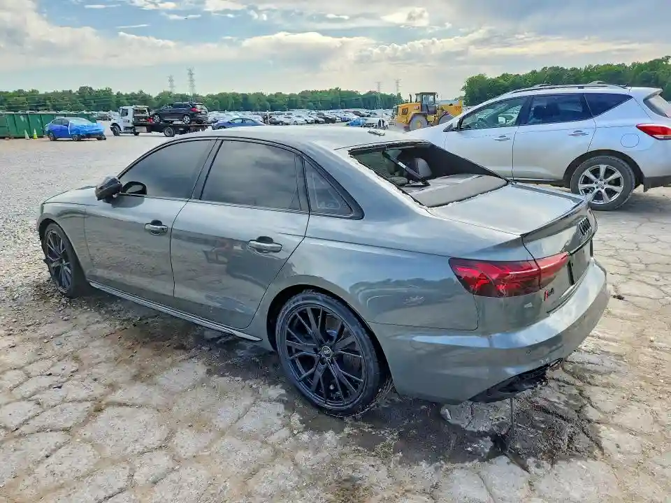 WAUB4AF43RA043992 2024 AUDI S4/RS4-1