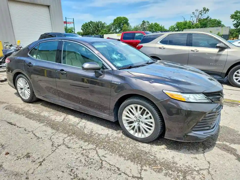 4T1B21HK7KU520475 2019 TOYOTA CAMRY SOLA-3
