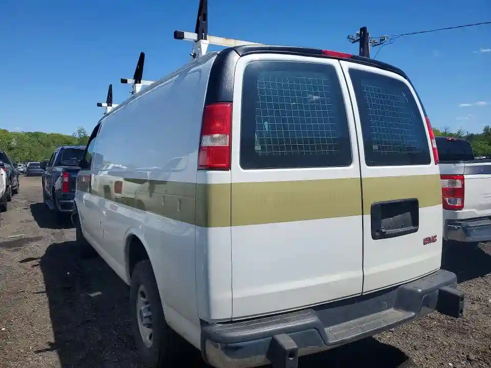 1GTW7AFG9J1903002 2018 GMC SAVANA-5