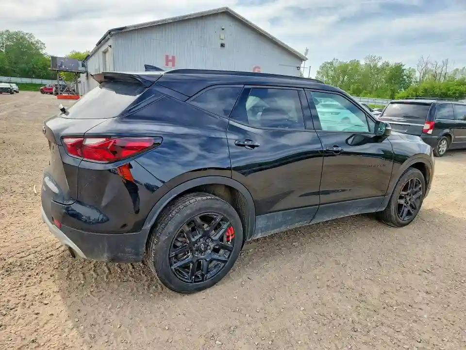 3GNKBHRS6MS513118 2021 CHEVROLET BLAZER-2