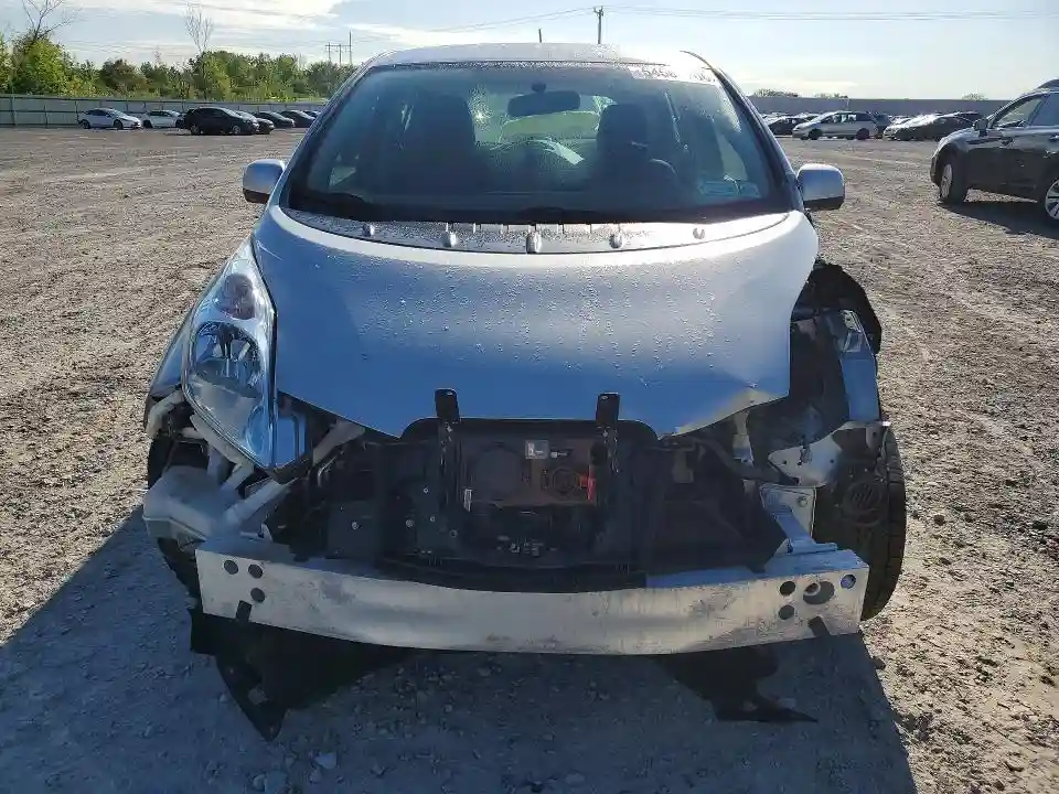 1N4BZ0CP0HC310284 2017 NISSAN LEAF-4