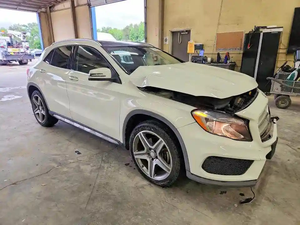 WDCTG4GB4FJ088202 2015 MERCEDES-BENZ GLA-CLASS-3