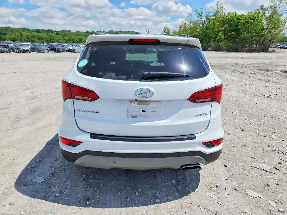 5XYZU3LB2JG564187 2018 HYUNDAI SANTA FE-5