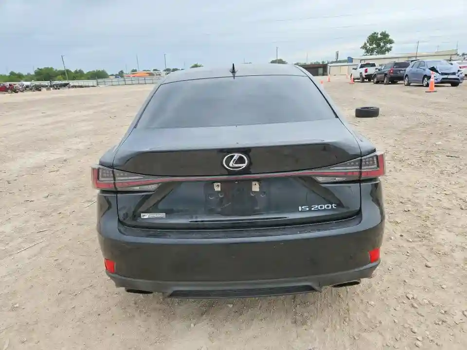 JTHBA1D26H5045402 2017 LEXUS IS-5