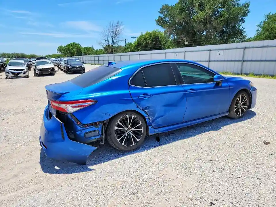 4T1B11HK1KU194935 2019 TOYOTA CAMRY-2