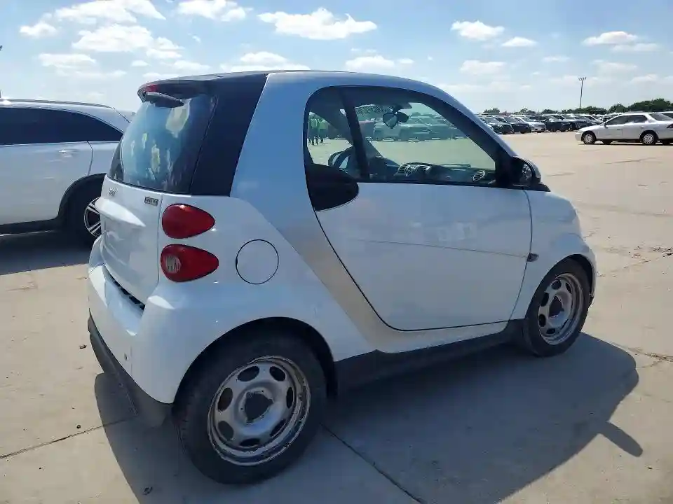 WMEEJ3BA1FK799182 2015 SMART FORTWO-2