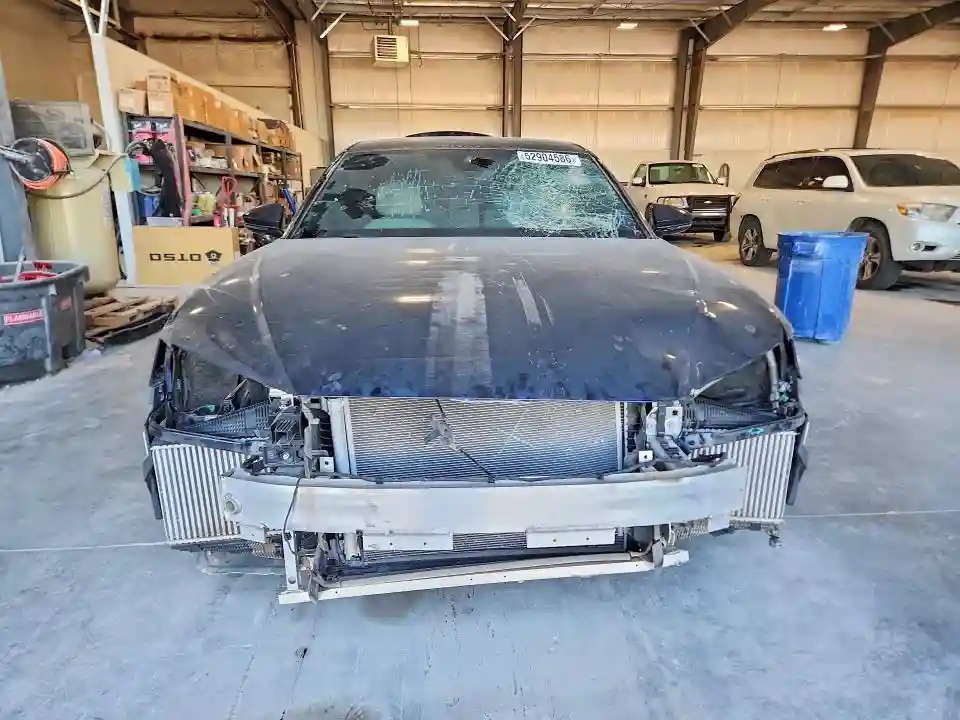 WAULDAF86PN008988 2023 AUDI A8-4