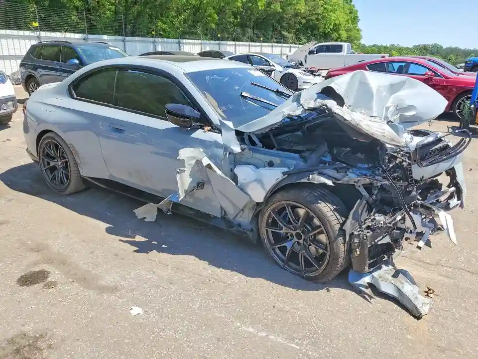 3MW43CM09R8D98359 2024 BMW M2-3
