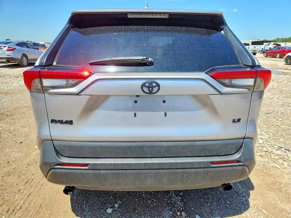 2T3H1RFV2NC209882 2022 TOYOTA RAV4-5