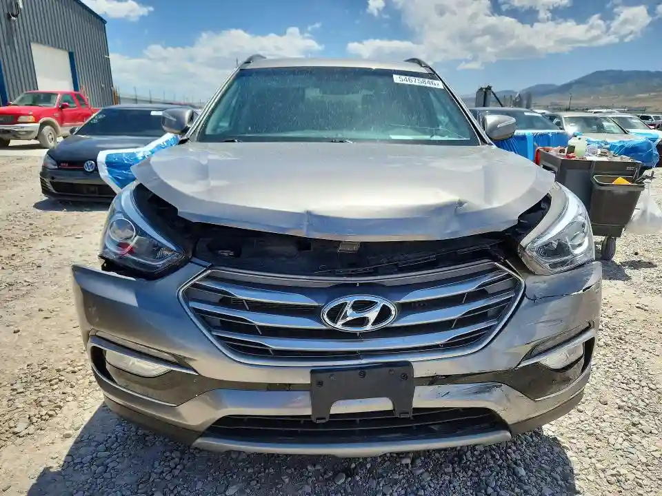 5XYZUDLA2JG527685 2018 HYUNDAI SANTA FE-4