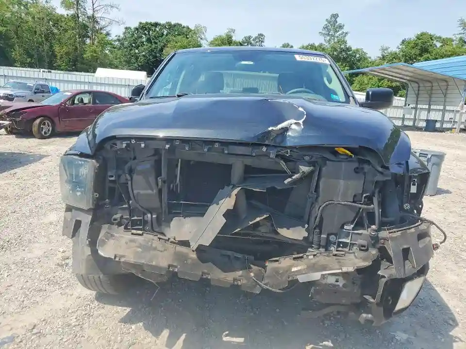 1C6RR6FG4HS570059 2017 RAM 1500-4