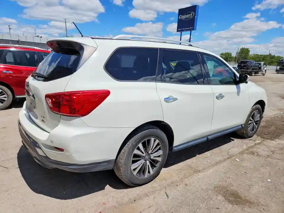 5N1DR2MMXHC675425 2017 NISSAN PATHFINDER-2