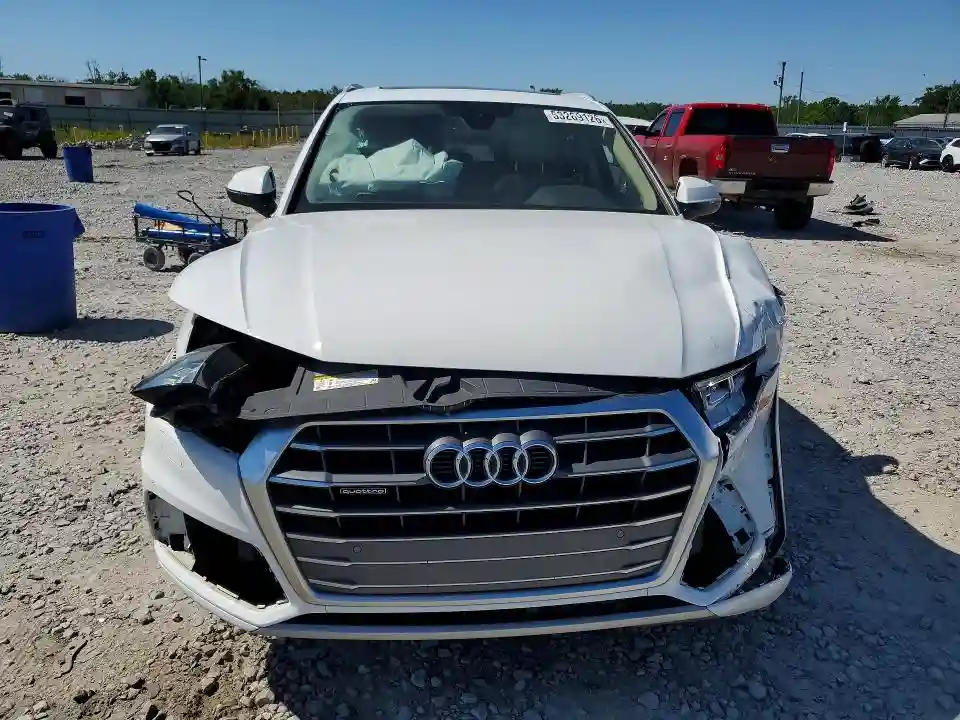 WA1BNAFY6J2012232 2018 AUDI Q5-4