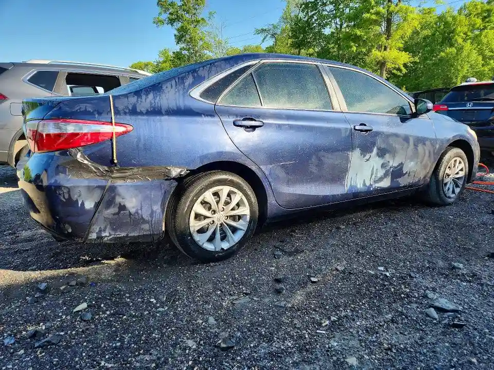 4T1BF1FK3HU687383 2017 TOYOTA CAMRY-2