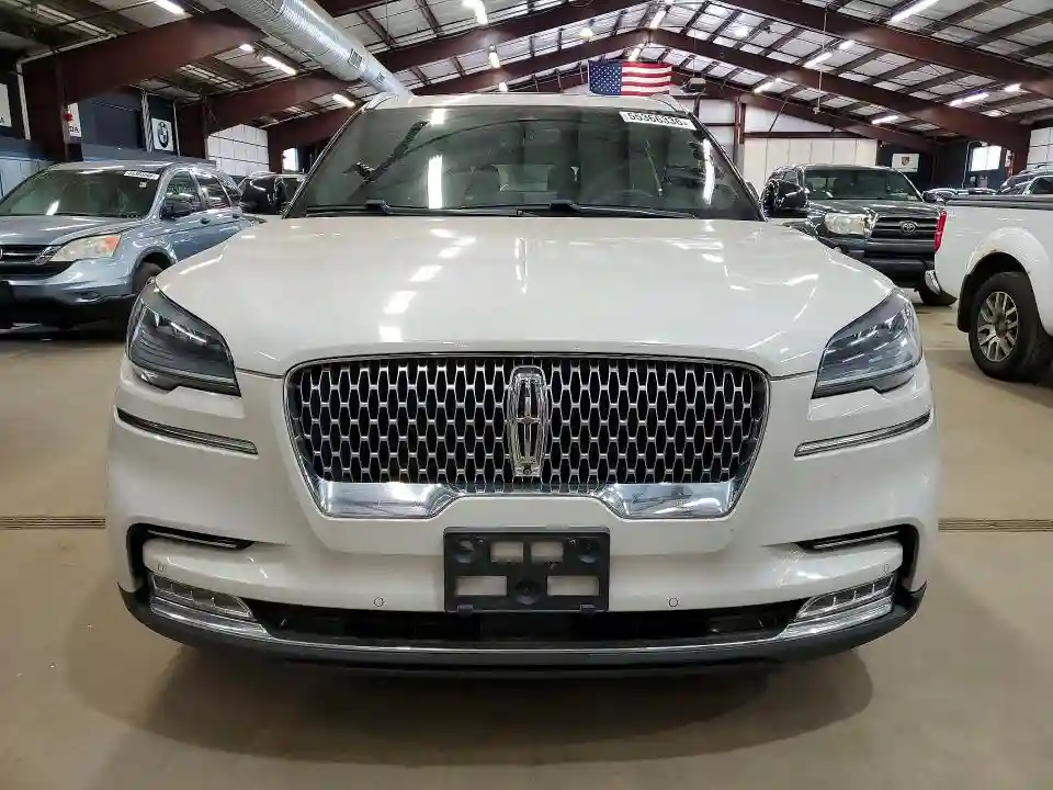5LM5J7XC0LGL22430 2020 LINCOLN AVIATOR-4