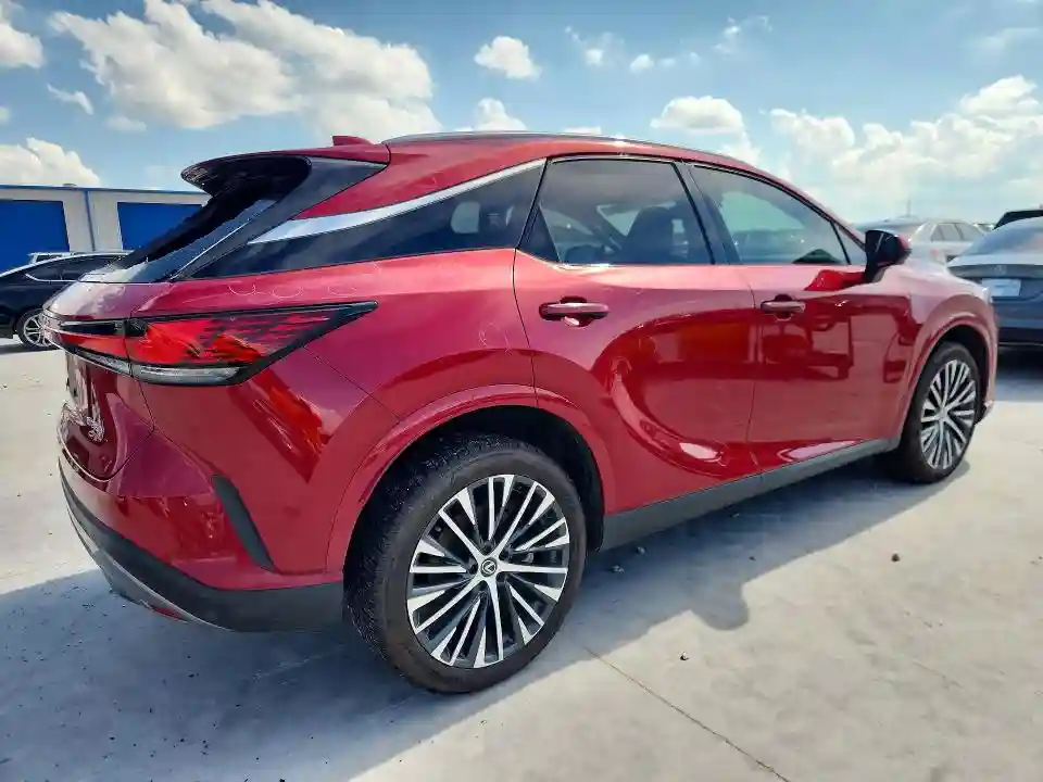JTJCHMAA0R2012961 2024 LEXUS RX350-2